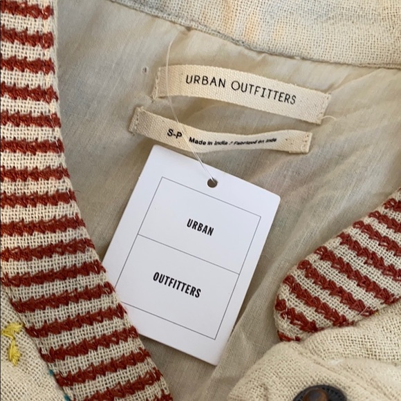 Urban Outfitters NWT Embroidered Bomber Jacket S - Picture 4 of 5